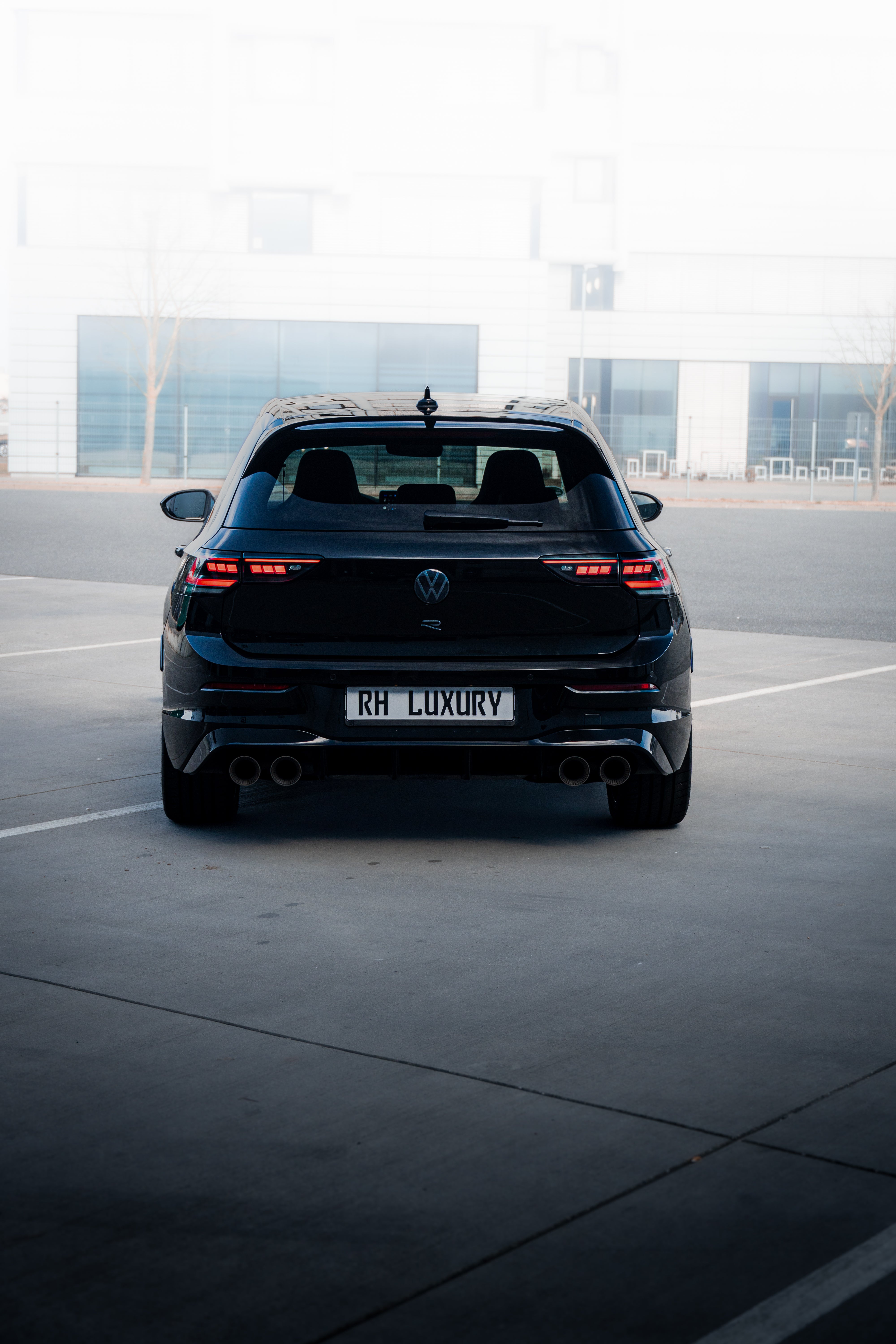 Golf 8 R Black Edition