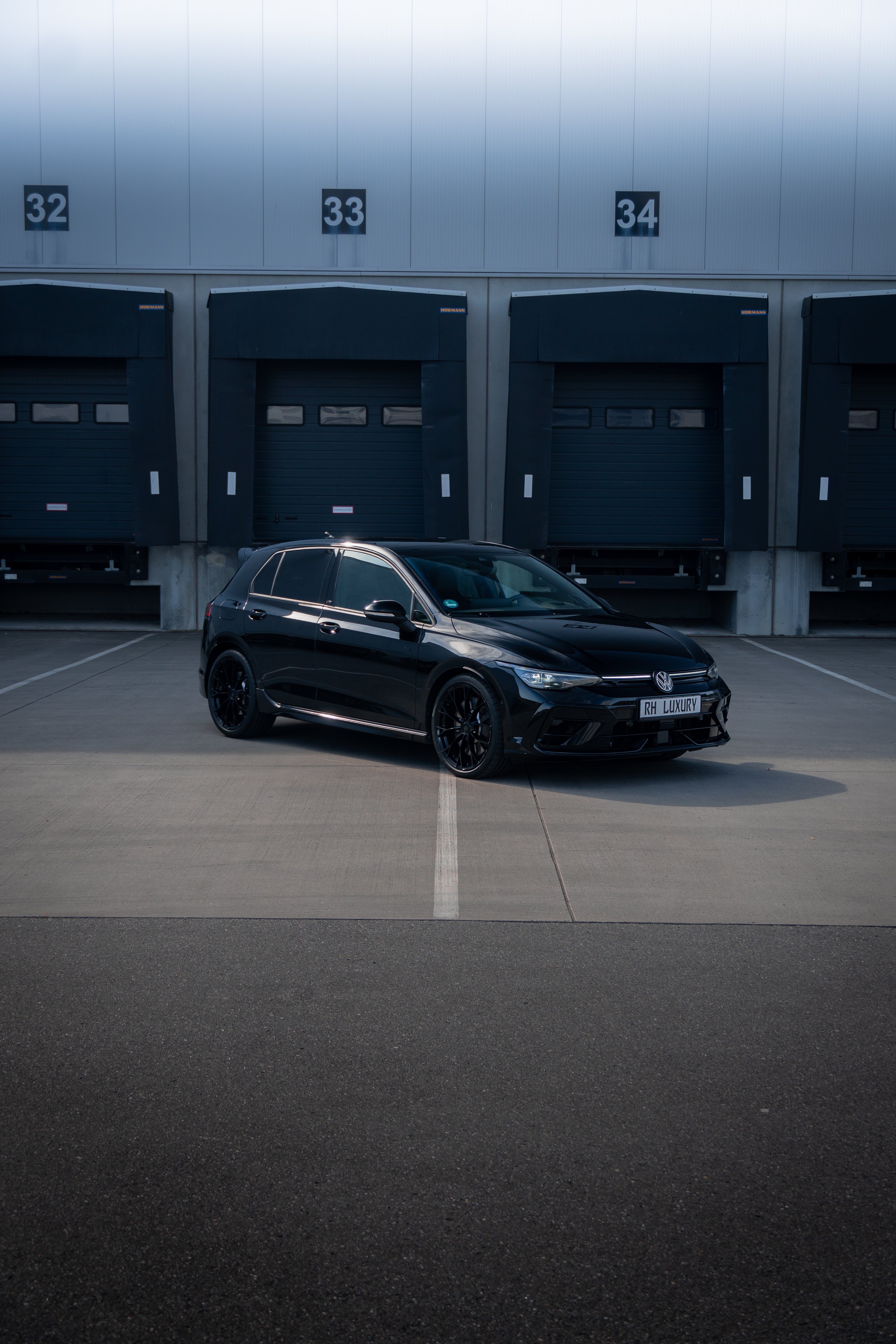 Golf 8 R Black Edition